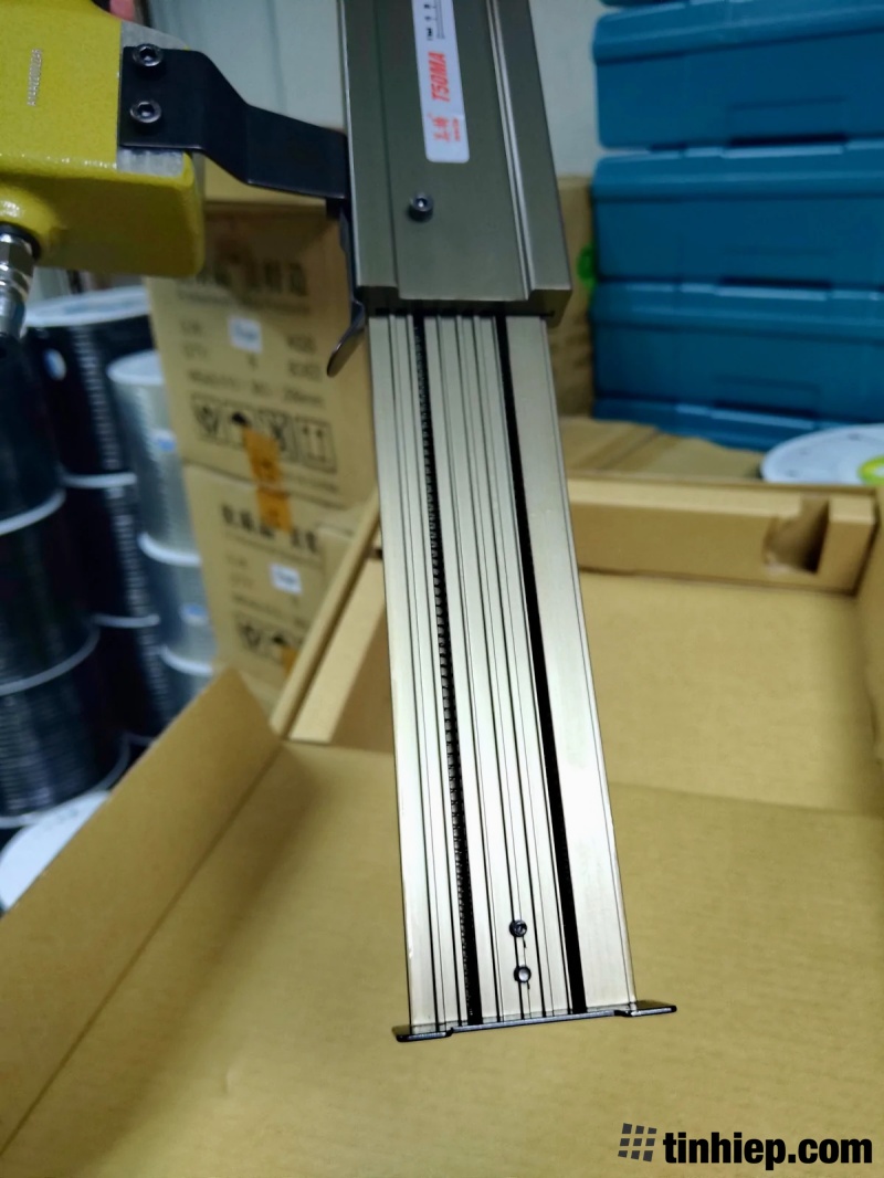 Sung ban dinh thang Meite T50MA