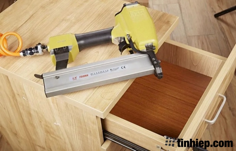 Sung ban dinh thang Meite T50MA